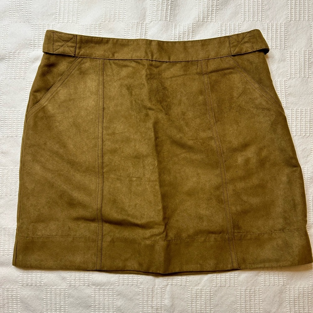 NWT Banana Republic Vegan Suede Skirt